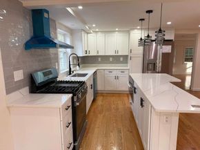 232 Lake Dr, Hamilton MA 01982