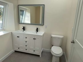 232 Lake Dr, Hamilton MA 01982