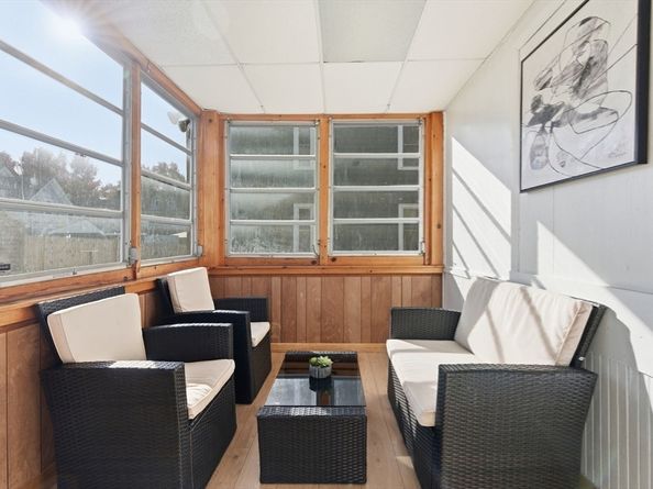 93 Robinson St, Lynn MA 01905