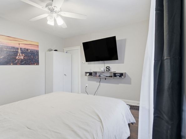 93 Robinson St, Lynn MA 01905