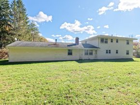 50 Juniper Ln, Framingham MA 01701