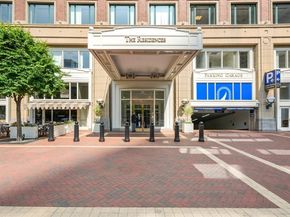 10 Rowes Wharf 1003, Boston MA 02110