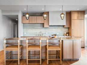 10 Rowes Wharf 1003, Boston MA 02110