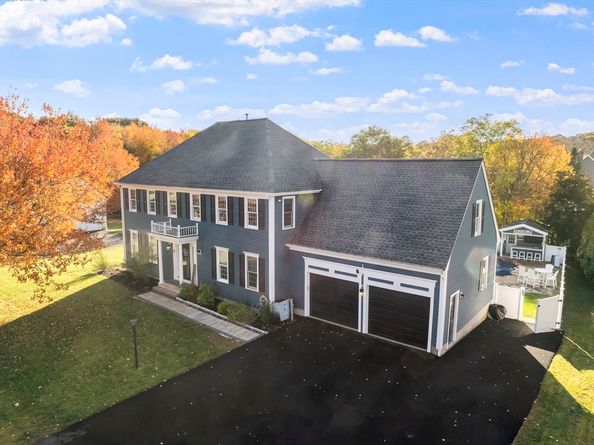 4 Horseneck Road, Shrewsbury MA 01545