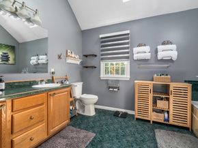 4 Horseneck Road, Shrewsbury MA 01545