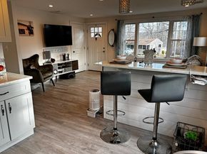 211 Lake Shore Dr, Weymouth MA 02189