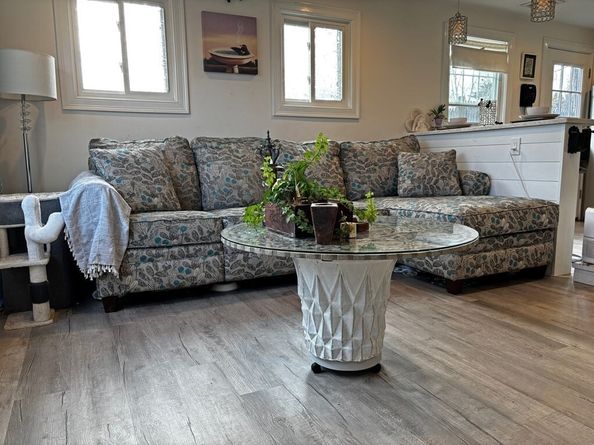 211 Lake Shore Dr, Weymouth MA 02189