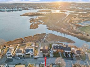 96 Utica St, Quincy MA 02169