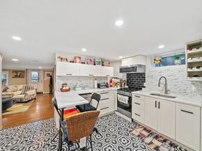 96 Utica St, Quincy MA 02169