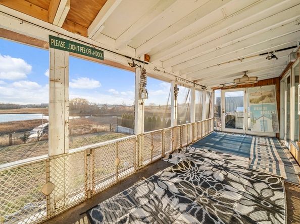 96 Utica St, Quincy MA 02169