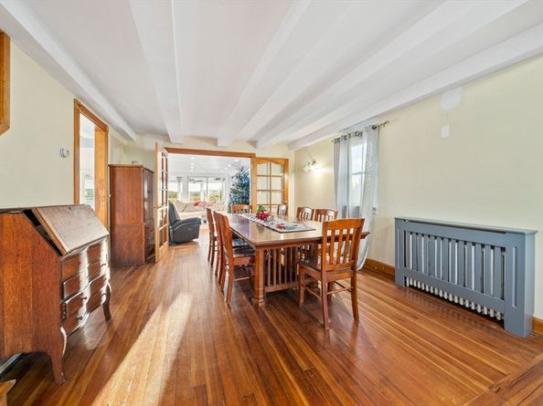 96 Utica St, Quincy MA 02169