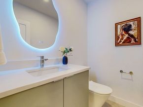 140 Columbia St 1, Brookline MA 02446