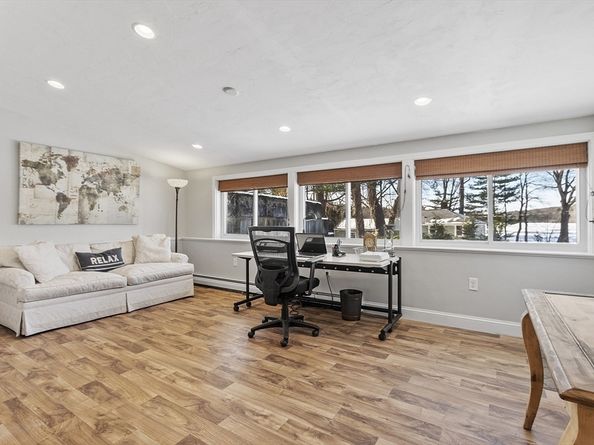 26 Long Lake Rd, Littleton MA 01460