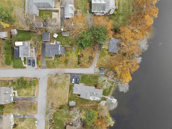 26 Long Lake Rd, Littleton MA 01460