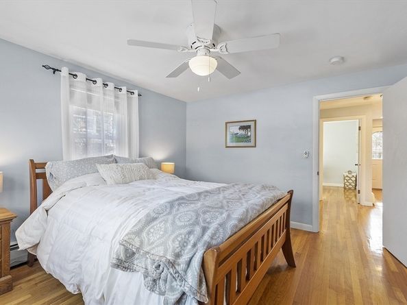 26 Long Lake Rd, Littleton MA 01460