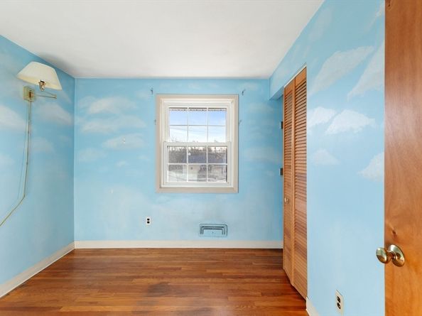 10 Paulette Dr, Danvers MA 01923