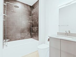 340 West 2nd Street 17, Boston MA 02127