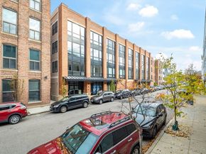 340 West 2nd Street 17, Boston MA 02127