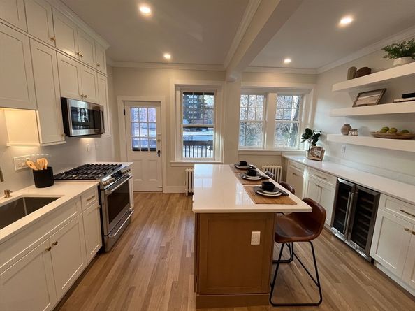 108 Saint Paul St 2, Brookline MA 02446