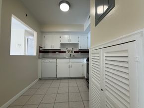 113 Oak Lane 11, Brockton MA 02301