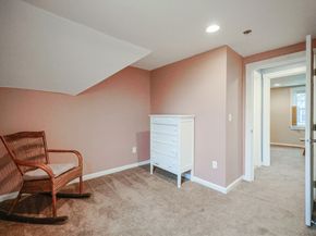 4 Roosevelt St, Wareham MA 02571