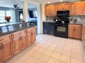 45 Braintree Ave, Brockton MA 02302