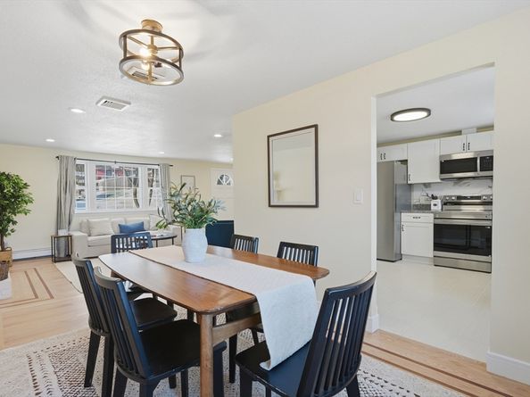 108 Cherry St, Framingham MA 01701