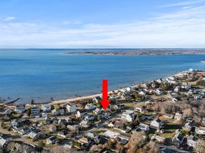 5 Beach St, Mattapoisett MA 02739
