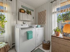 5 Beach St, Mattapoisett MA 02739