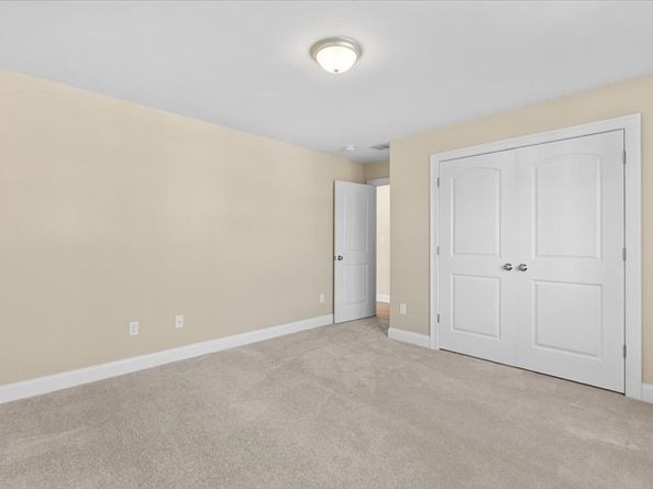 271 Ames St, Brockton MA 02302