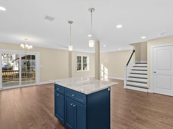 271 Ames St, Brockton MA 02302