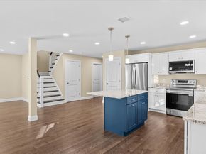 271 Ames St, Brockton MA 02302