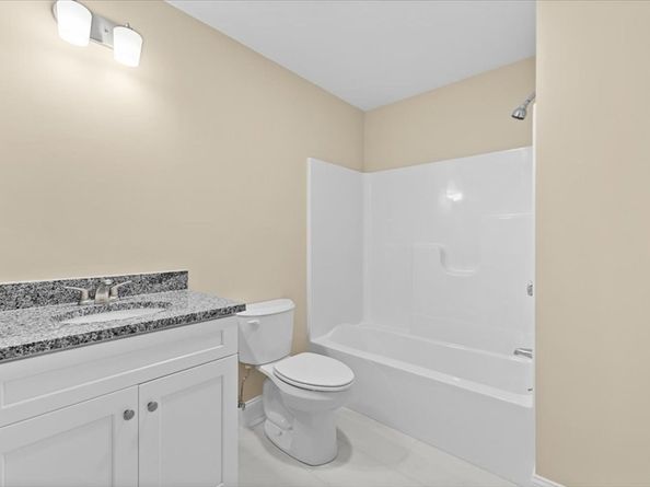 271 Ames St, Brockton MA 02302