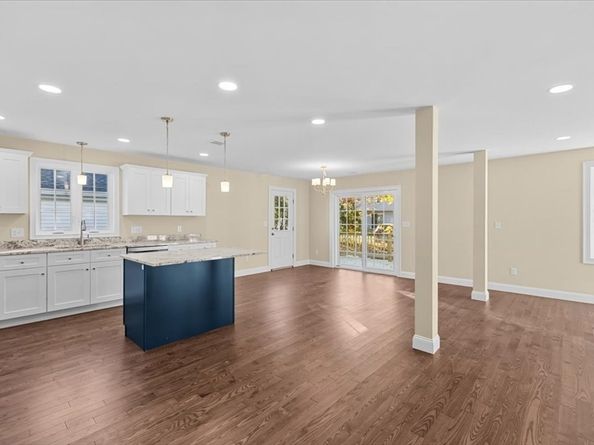 271 Ames St, Brockton MA 02302