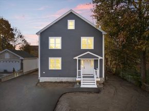 271 Ames St, Brockton MA 02302