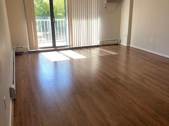 131 Coolidge Ave 123, Watertown MA 02472