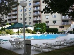 131 Coolidge Ave 123, Watertown MA 02472