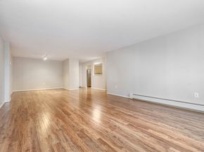 131 Coolidge Ave 123, Watertown MA 02472