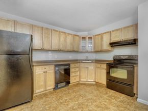 131 Coolidge Ave 123, Watertown MA 02472