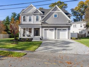 16 Arlington Rd, Natick MA 01760