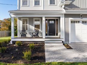 16 Arlington Rd, Natick MA 01760