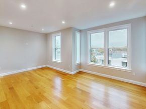 40 Westmoreland St 8, Boston MA 02124