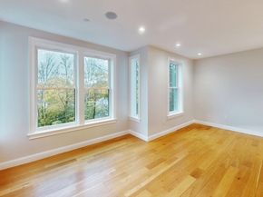 40 Westmoreland St 8, Boston MA 02124