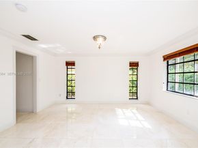4160 Bay Point Rd, Miami FL 33137