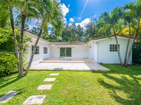4160 Bay Point Rd, Miami FL 33137