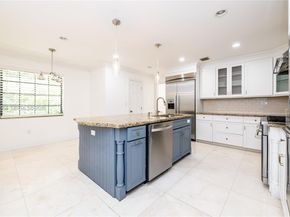 4160 Bay Point Rd, Miami FL 33137