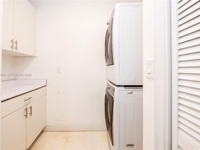 4160 Bay Point Rd, Miami FL 33137