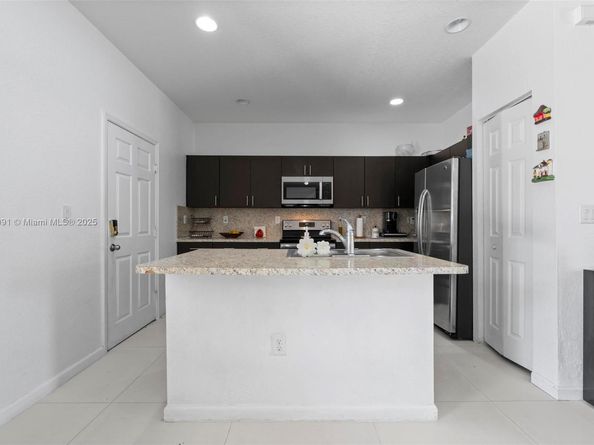24557 SW 117th Ave, Homestead FL 33032