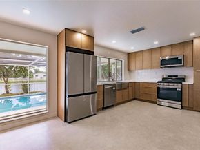 10760 NW 29th Mnr, Sunrise FL 33322