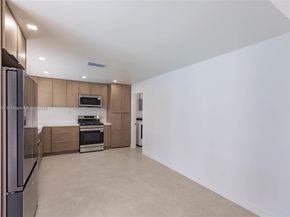 10760 NW 29th Mnr, Sunrise FL 33322